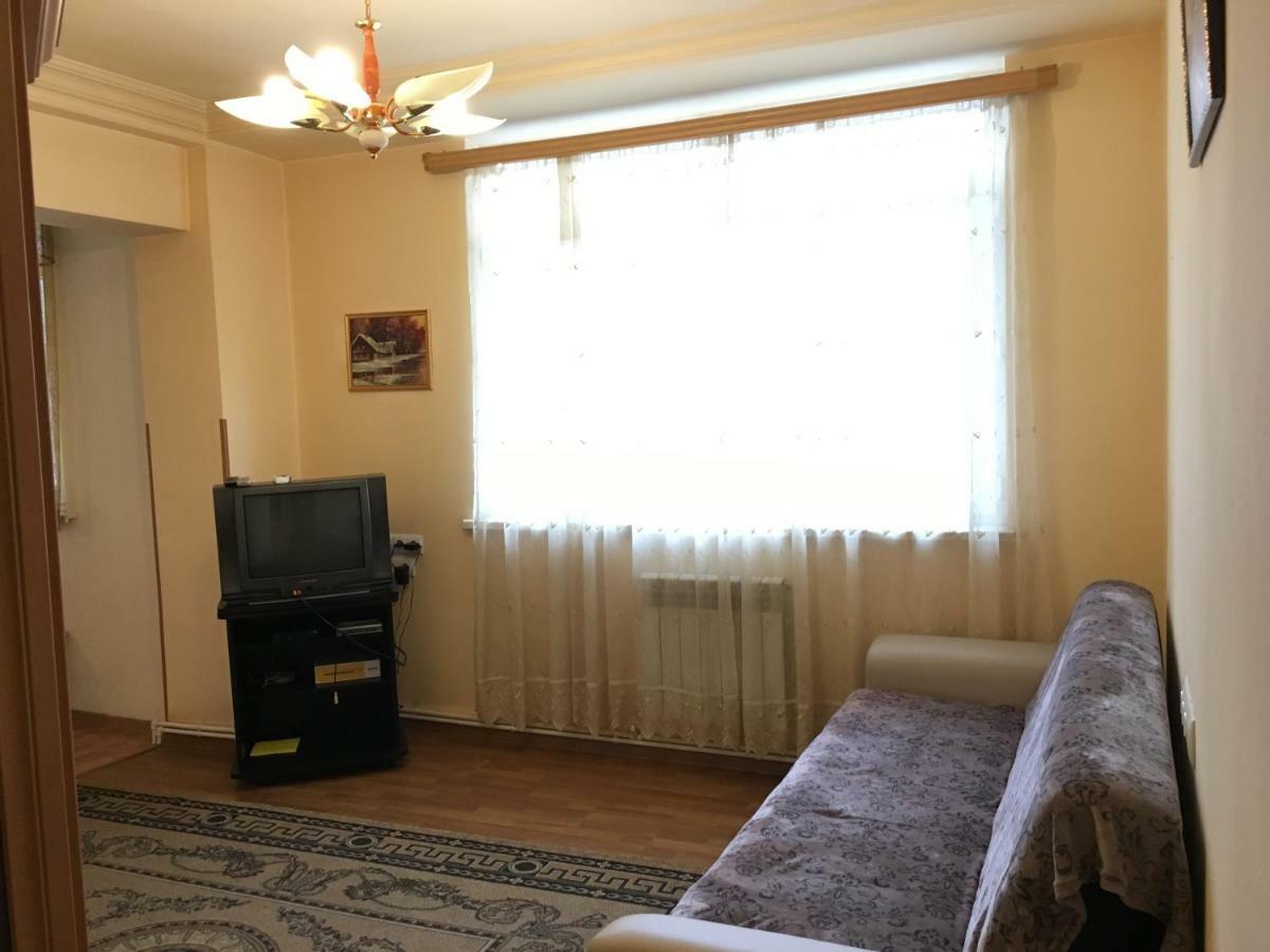 Prosp. Tigrana Meca 53 Apartamenty Erevan Esterno foto